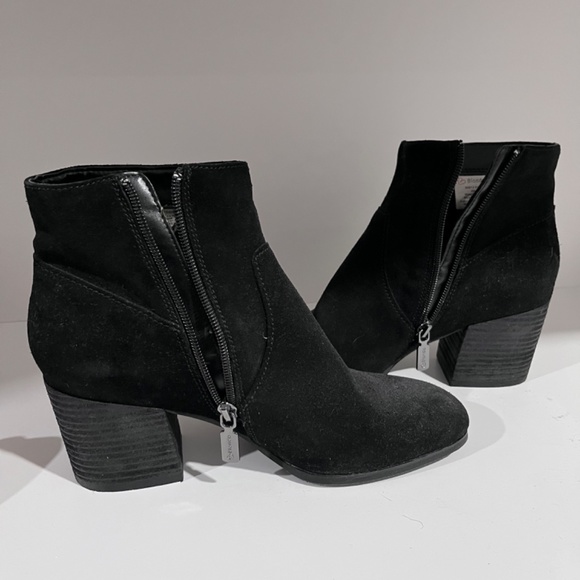 Blondo Black Ankle Boots - Picture 5 of 5